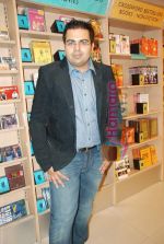 at the launch of Ahmed Faiyaz book Another Chance in Crossword, Juhu on 2nd Dec 2010 (78).JPG